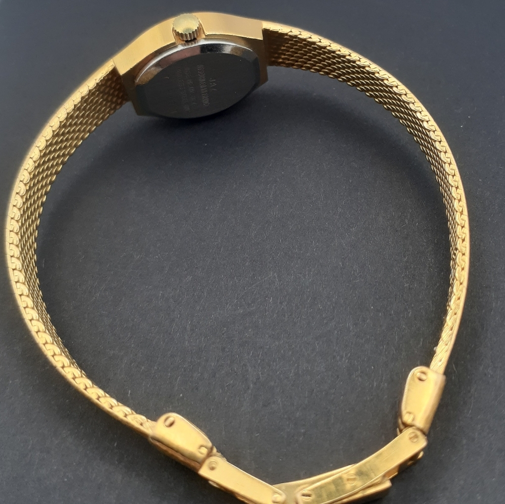 Jaz Paris Gold Tone Quartz Watch Vintage Gem